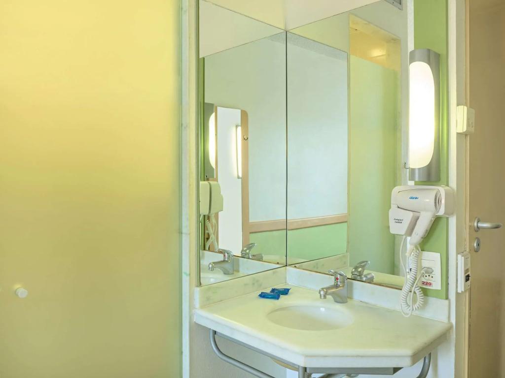 hotel image 11