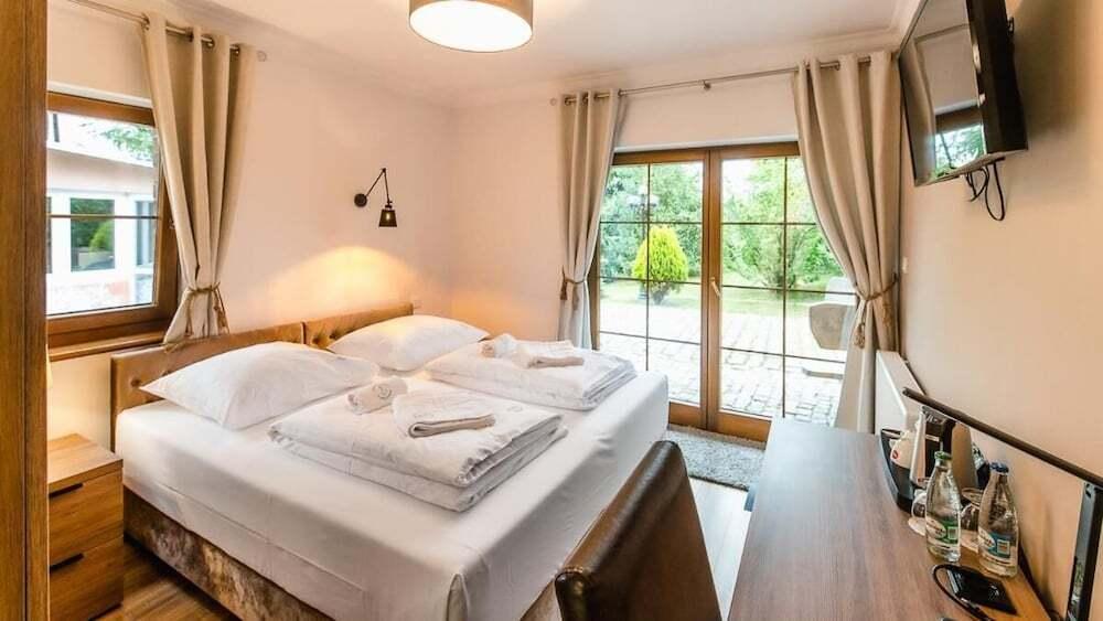 hotel image 10