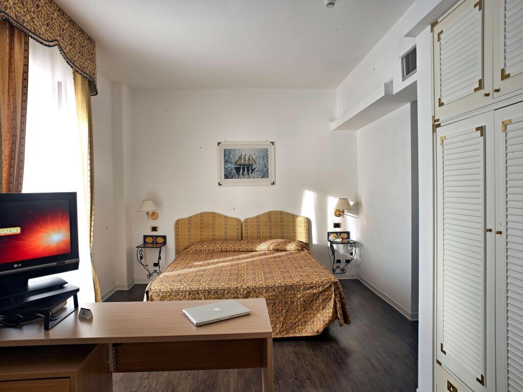 hotel image 35