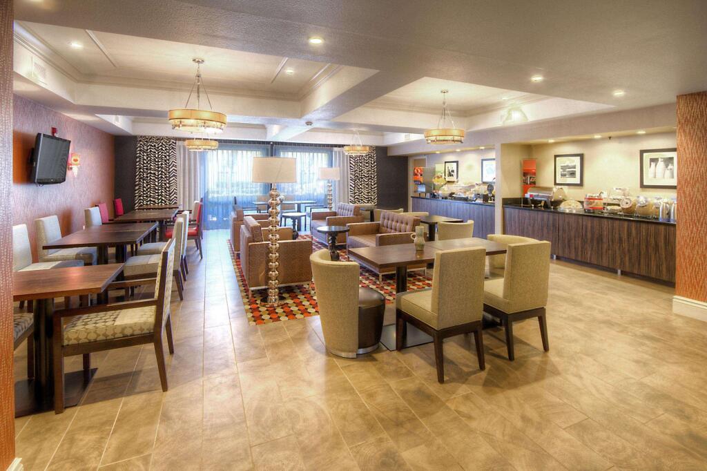 hotel image 10
