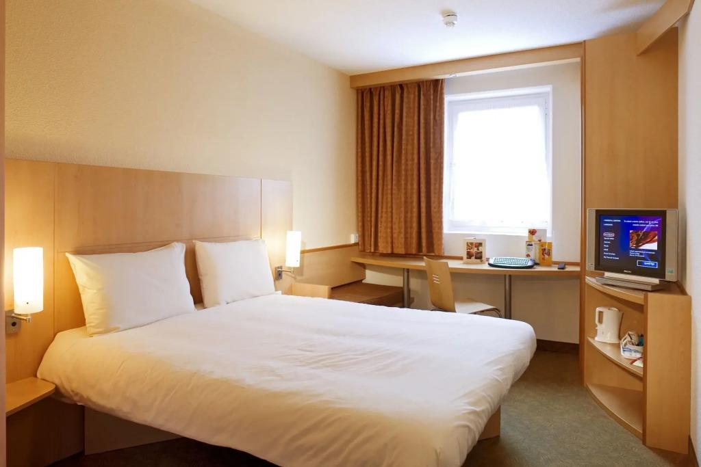 hotel image 9