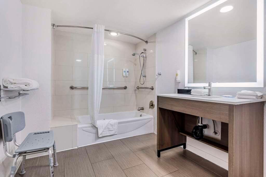 hotel image 16