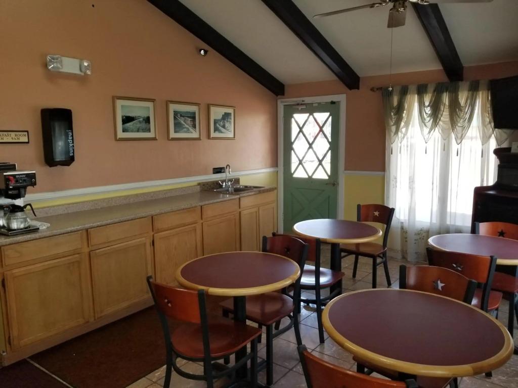 hotel image 10