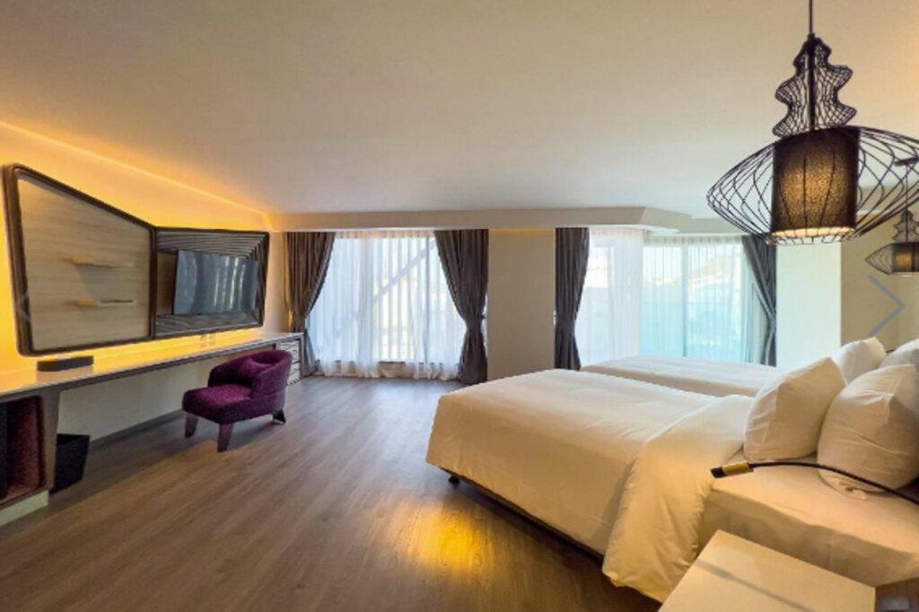 hotel image 10