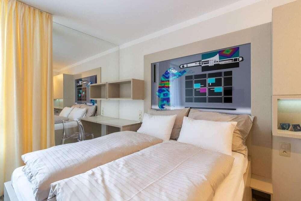 hotel image 60
