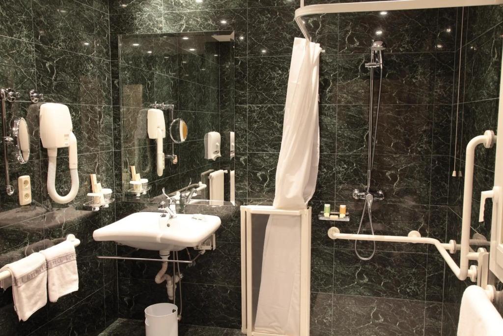 hotel image 47
