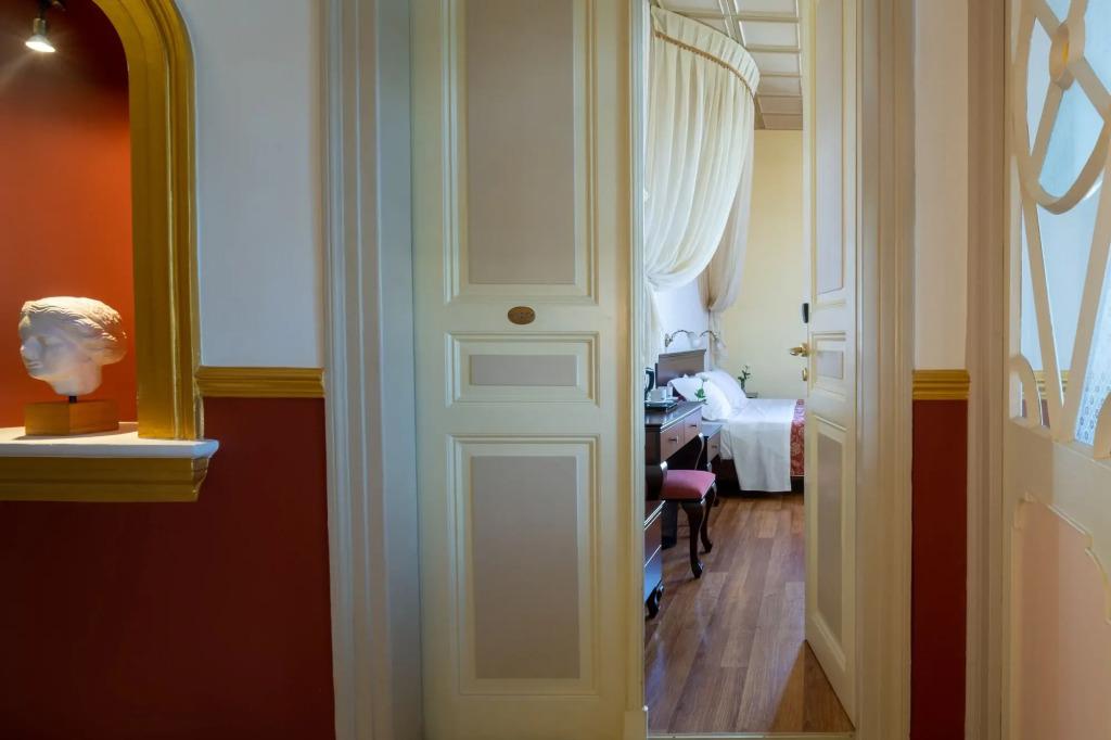 hotel image 16