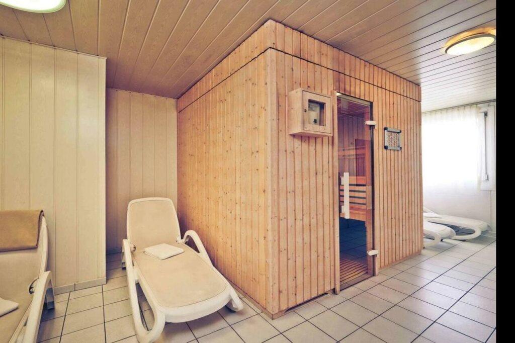 hotel image 12