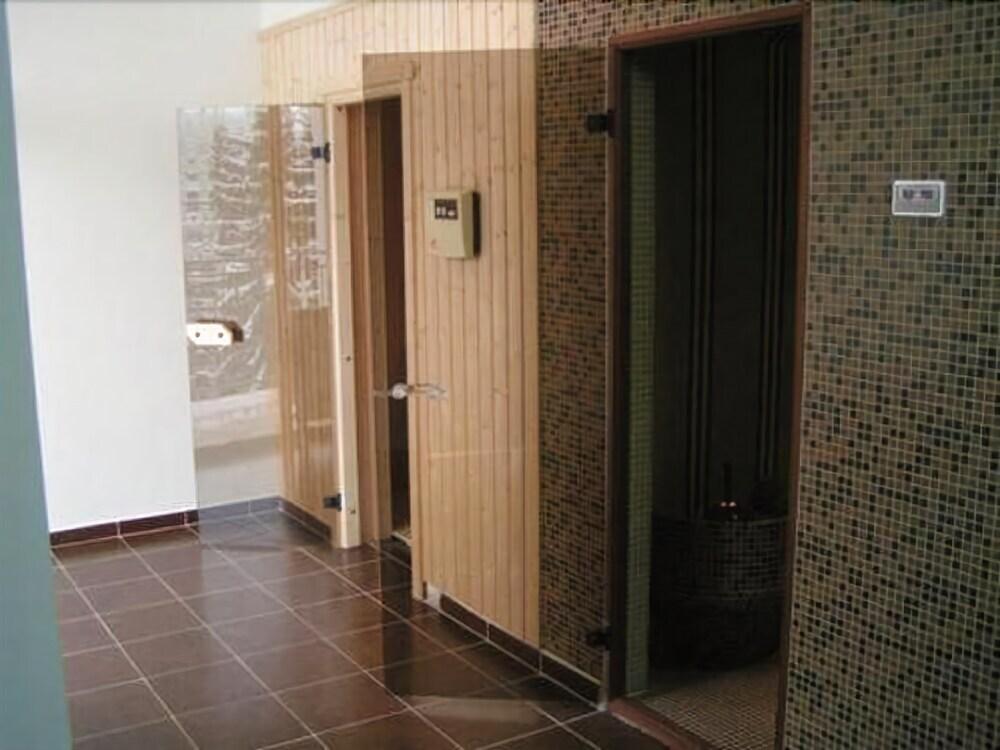 hotel image 15