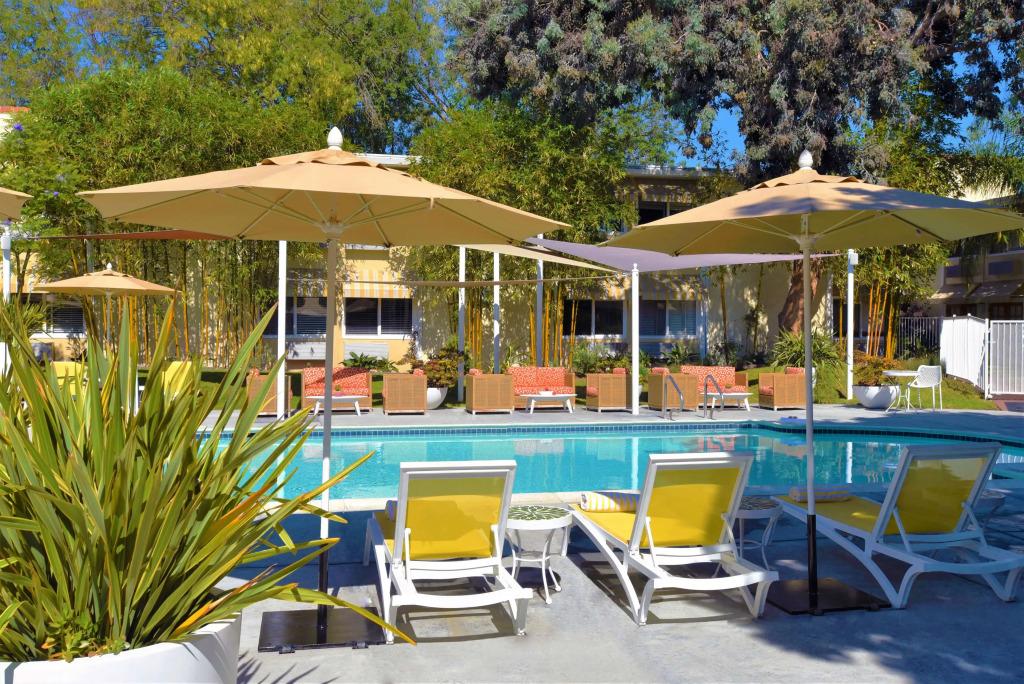 hotel image 13