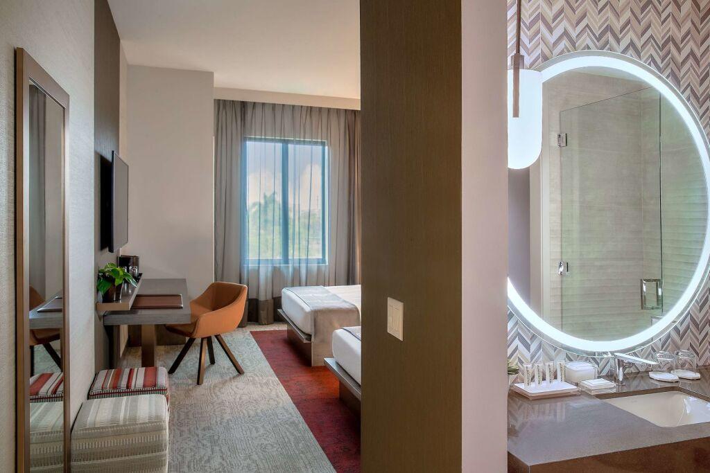 hotel image 13