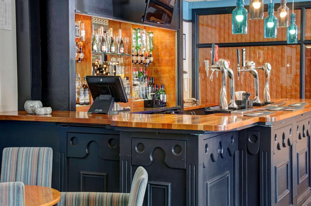 hotel image 39