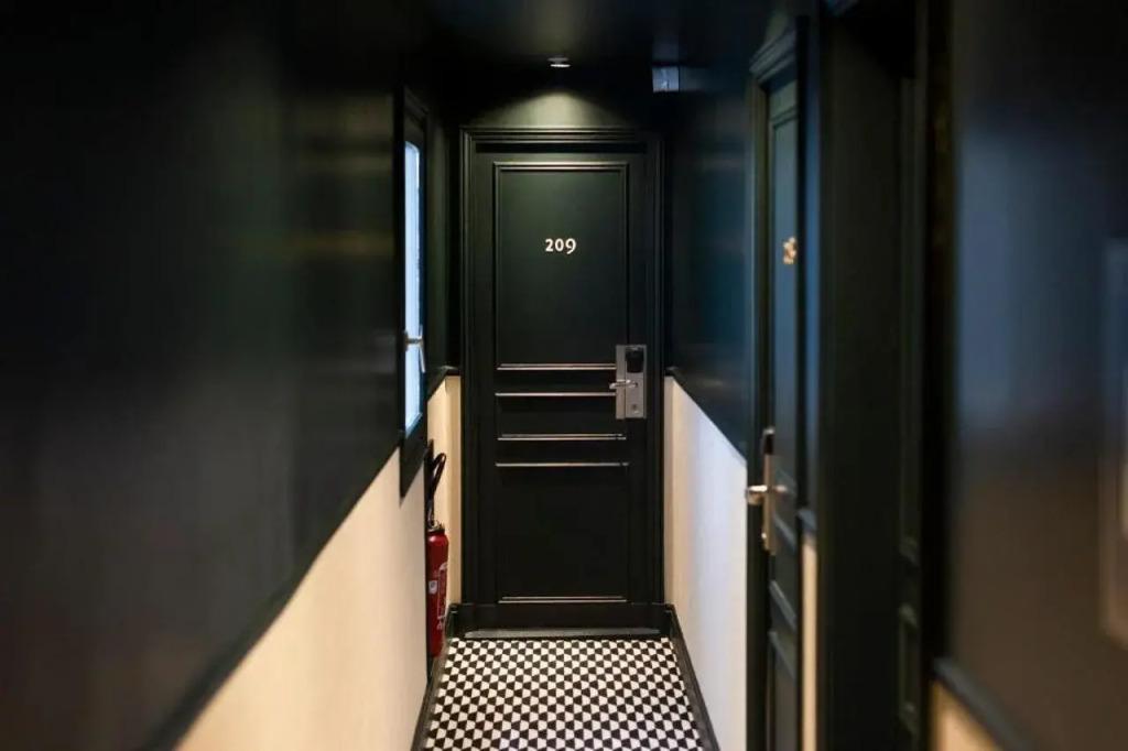 hotel image 12