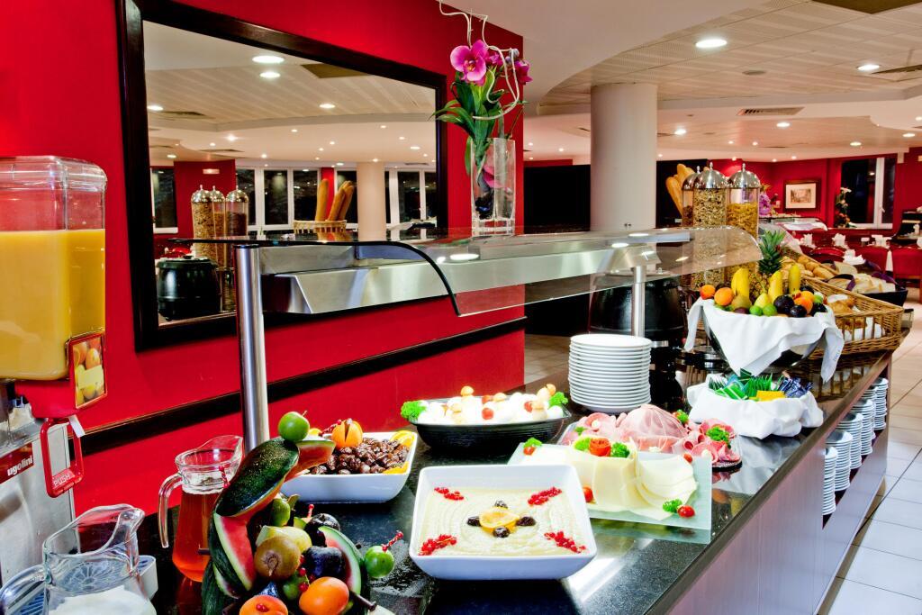 hotel image 11