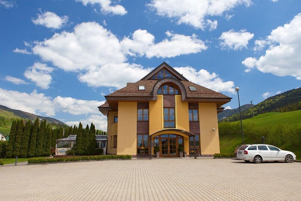 hotel