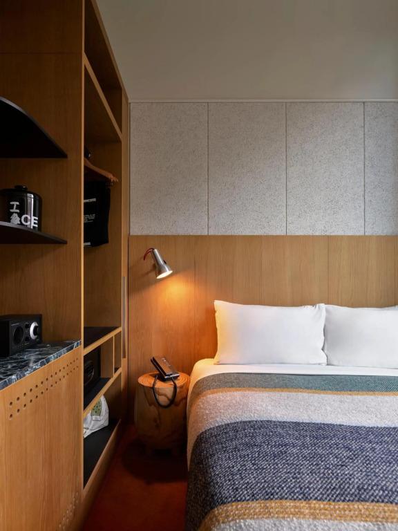 hotel image 13
