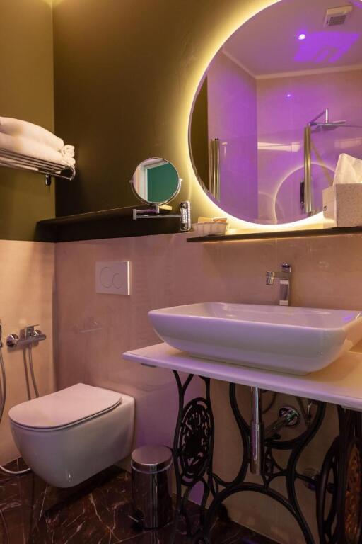 hotel image 10