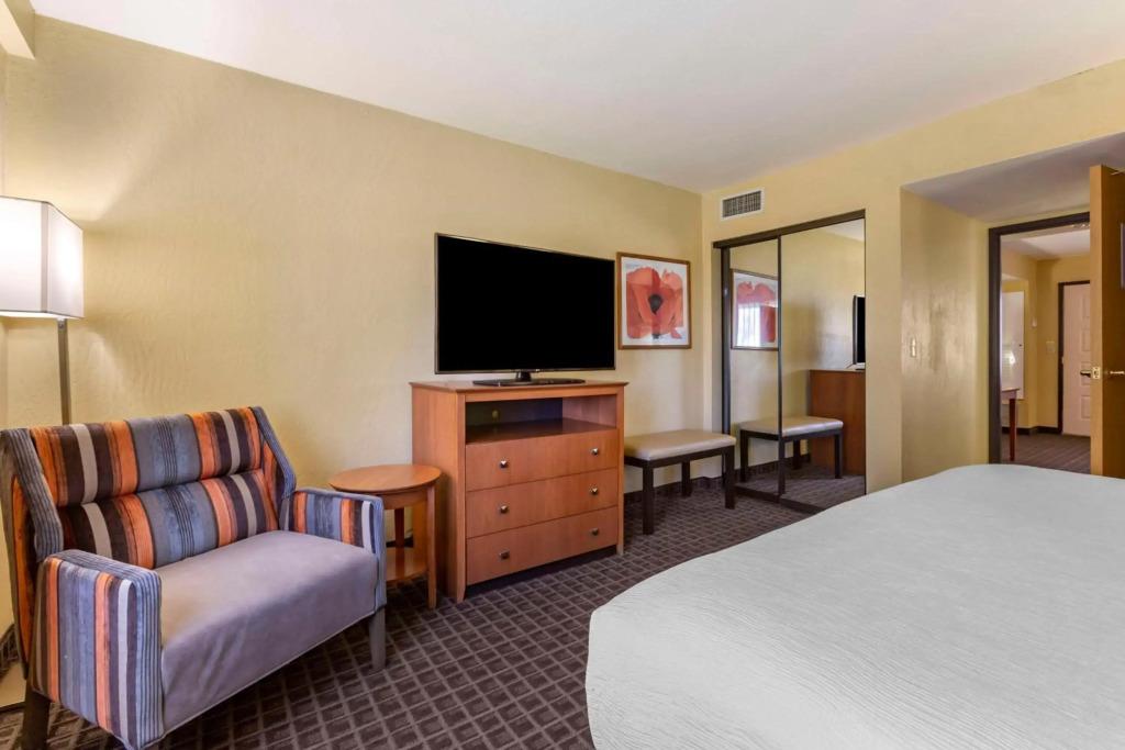 hotel image 36