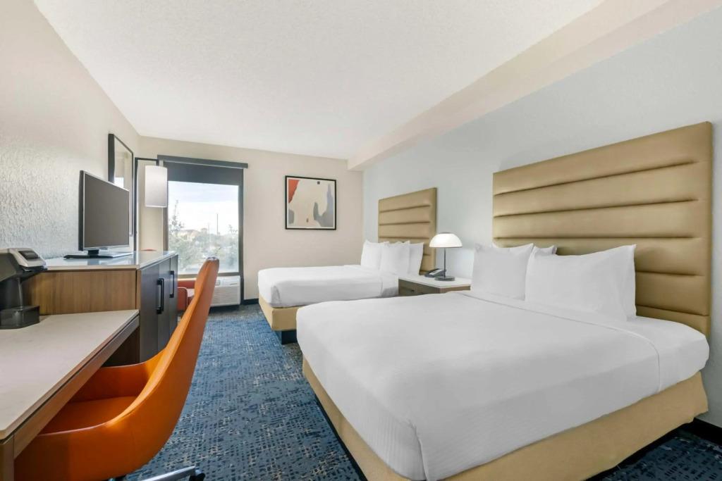 hotel image 10