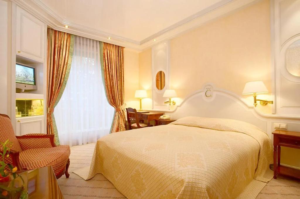 hotel image 8