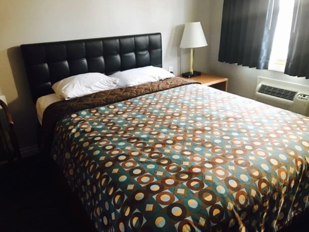hotel image 13