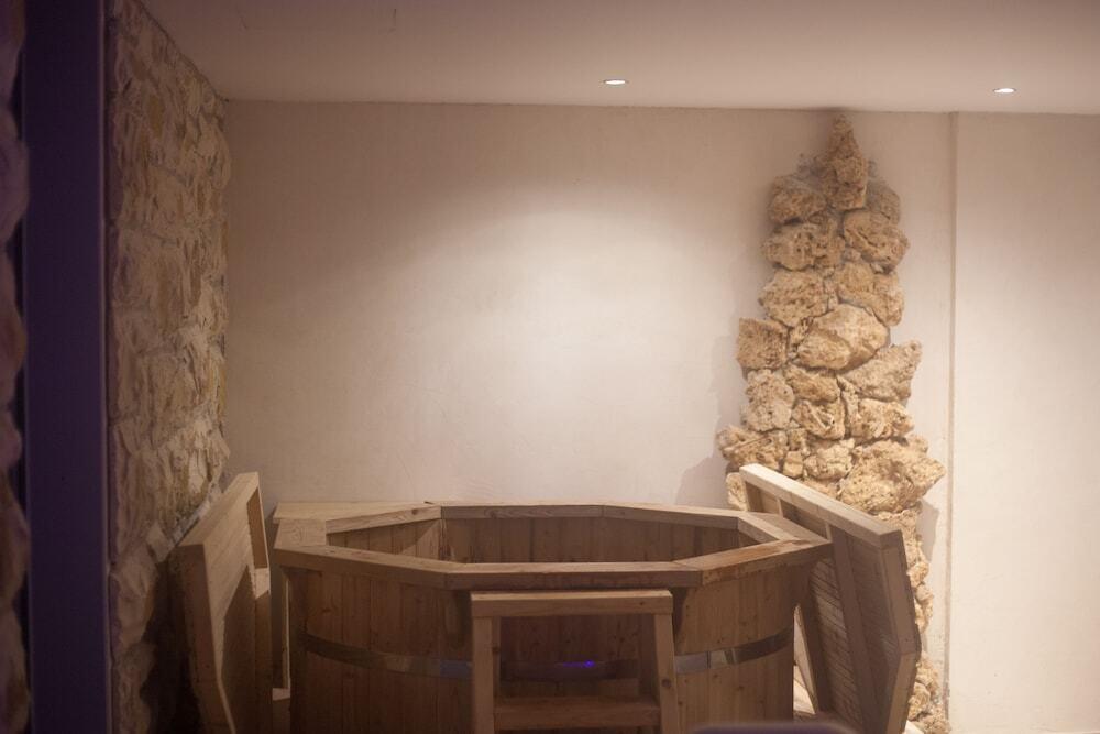 hotel image 26