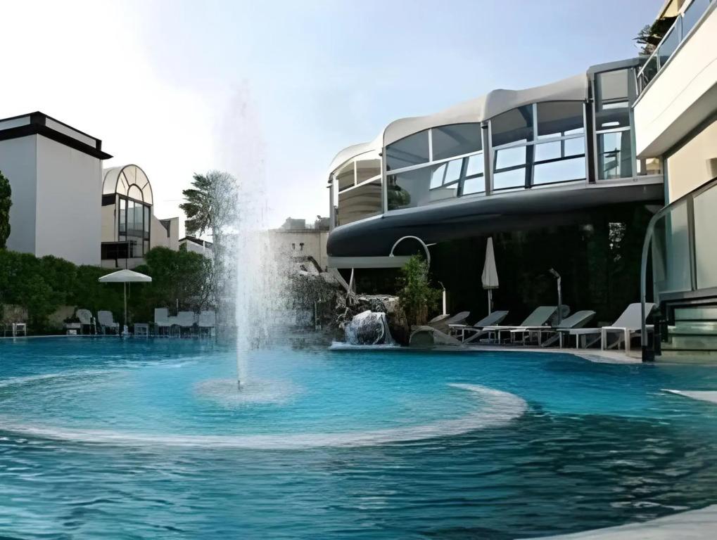 hotel image 16