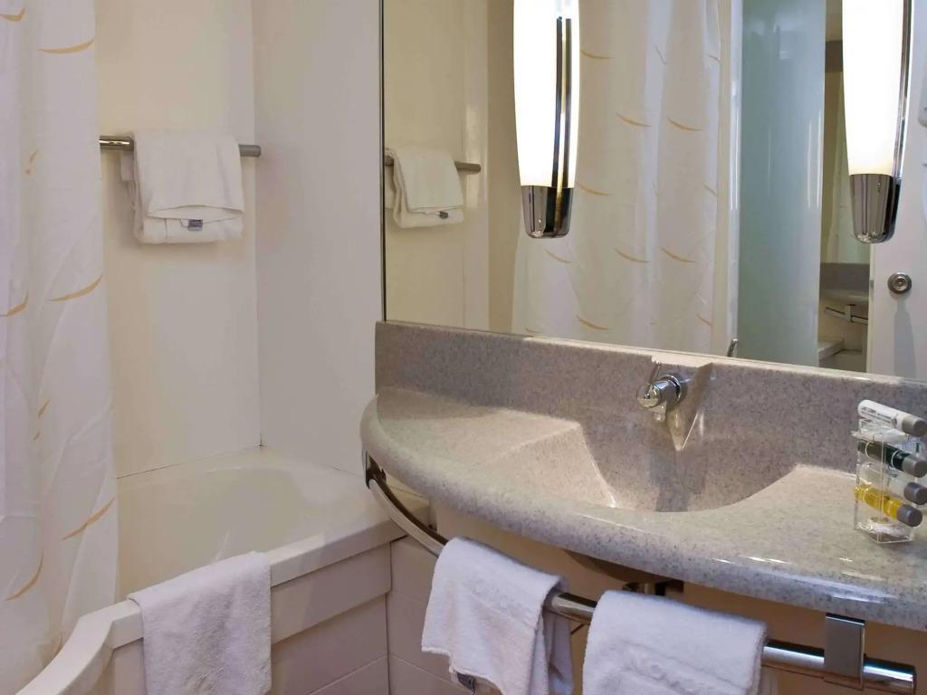 hotel image 10