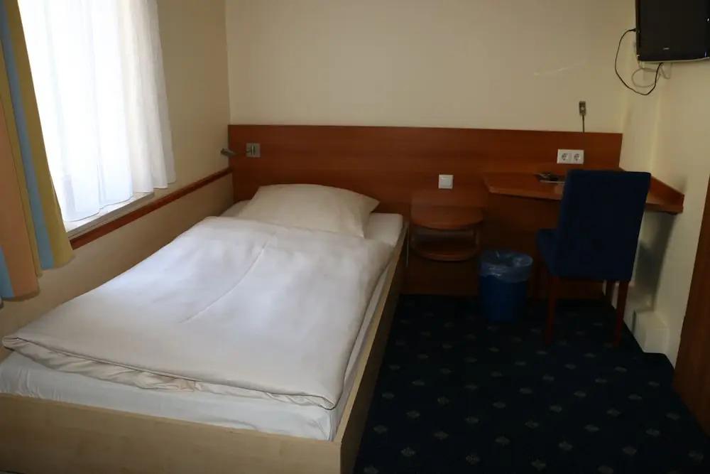 hotel image 11
