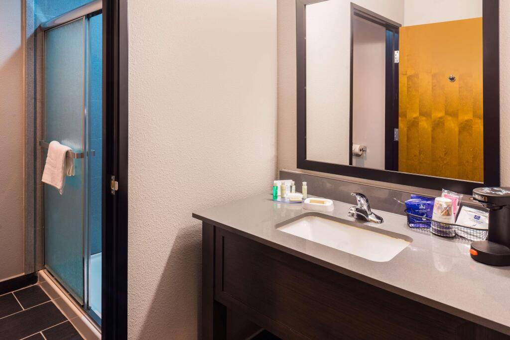hotel image 9