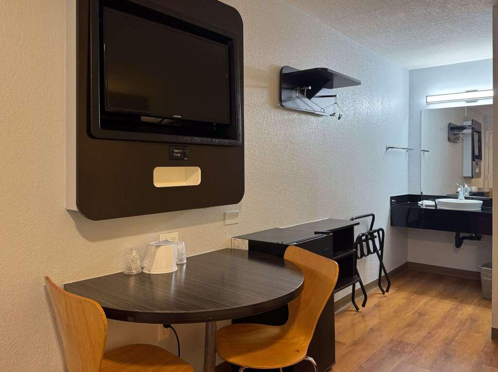 hotel image 12