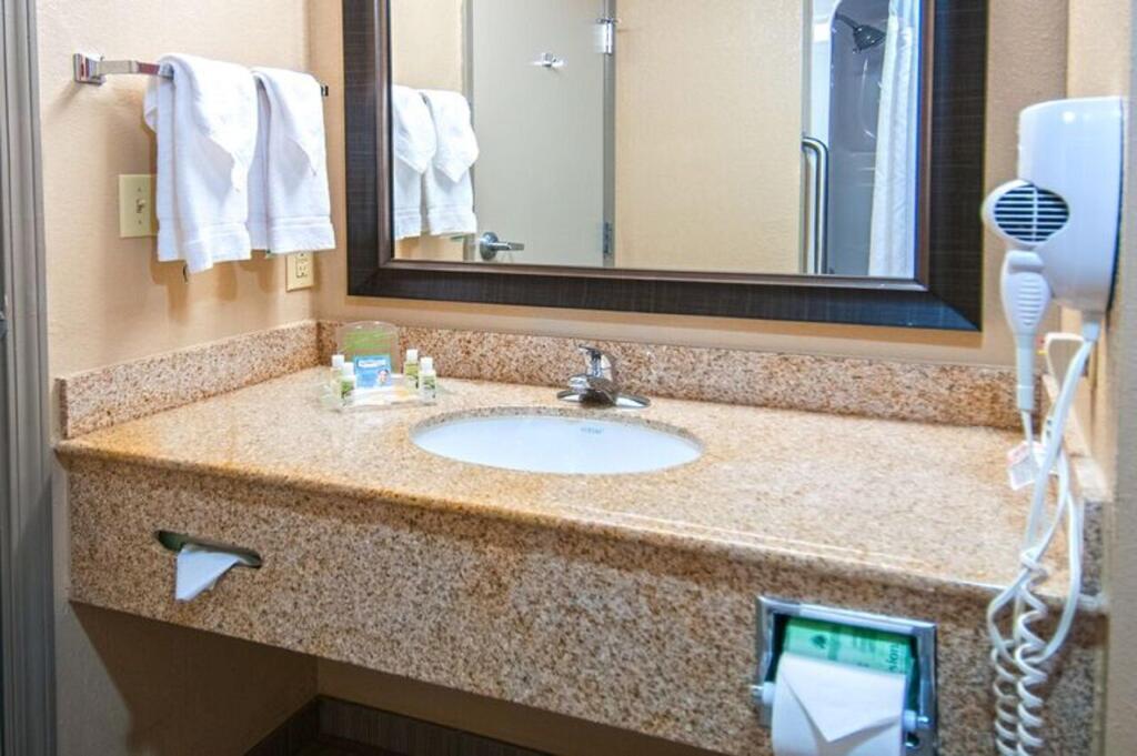 hotel image 8