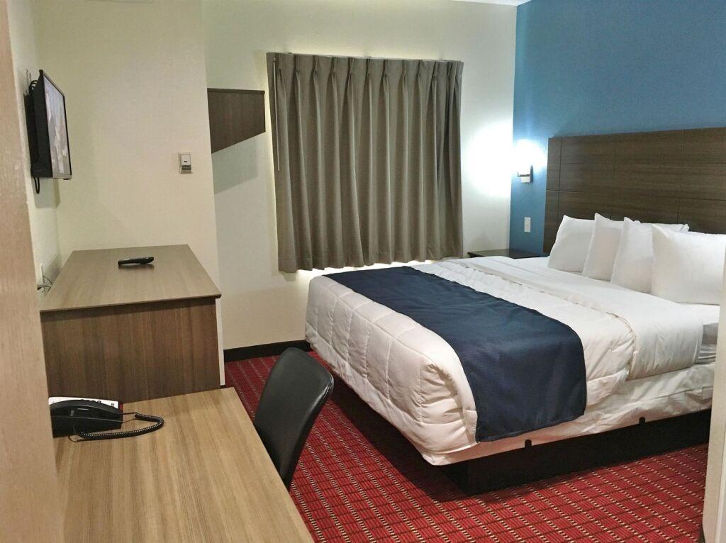 hotel image 8