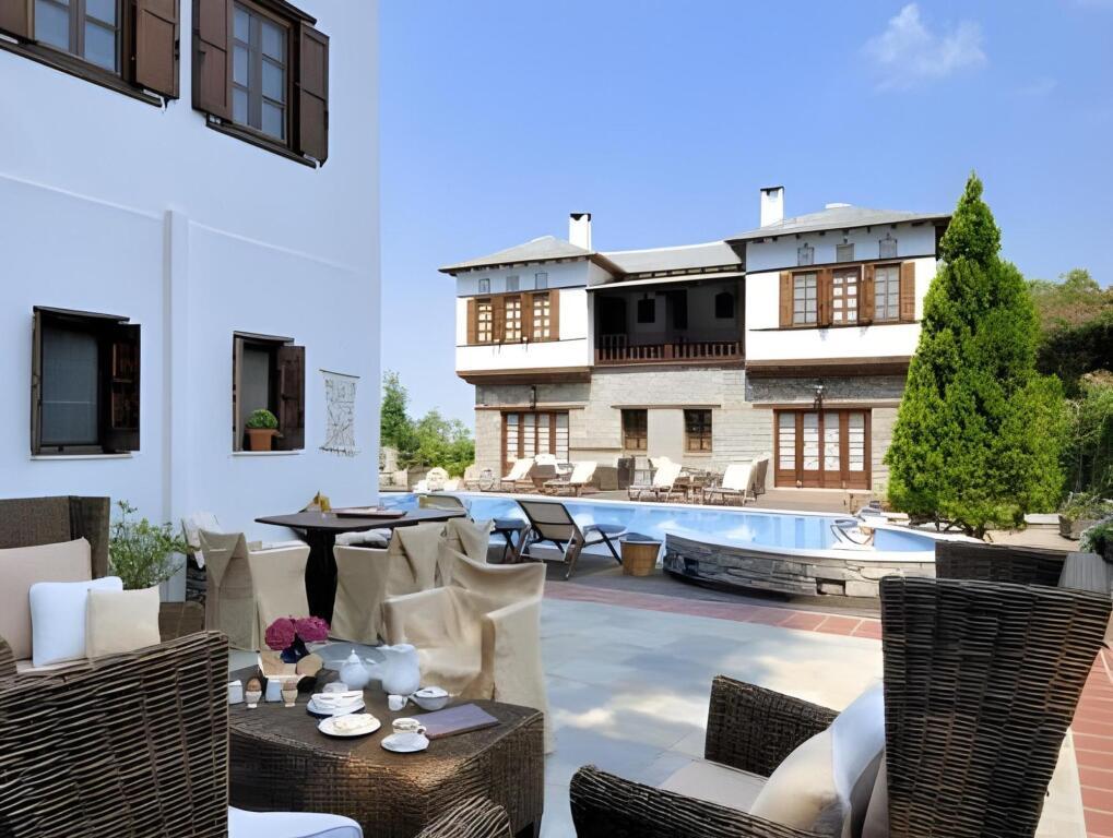 hotel image 10