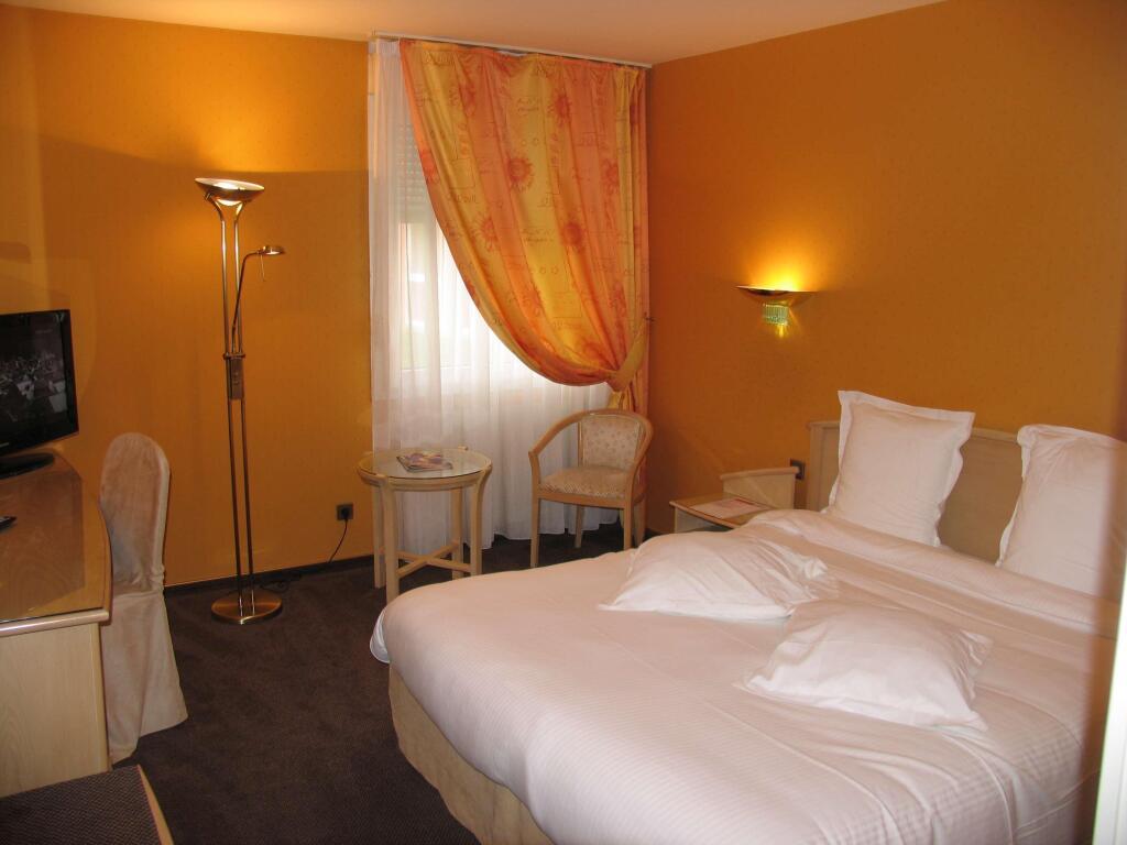 hotel image 9