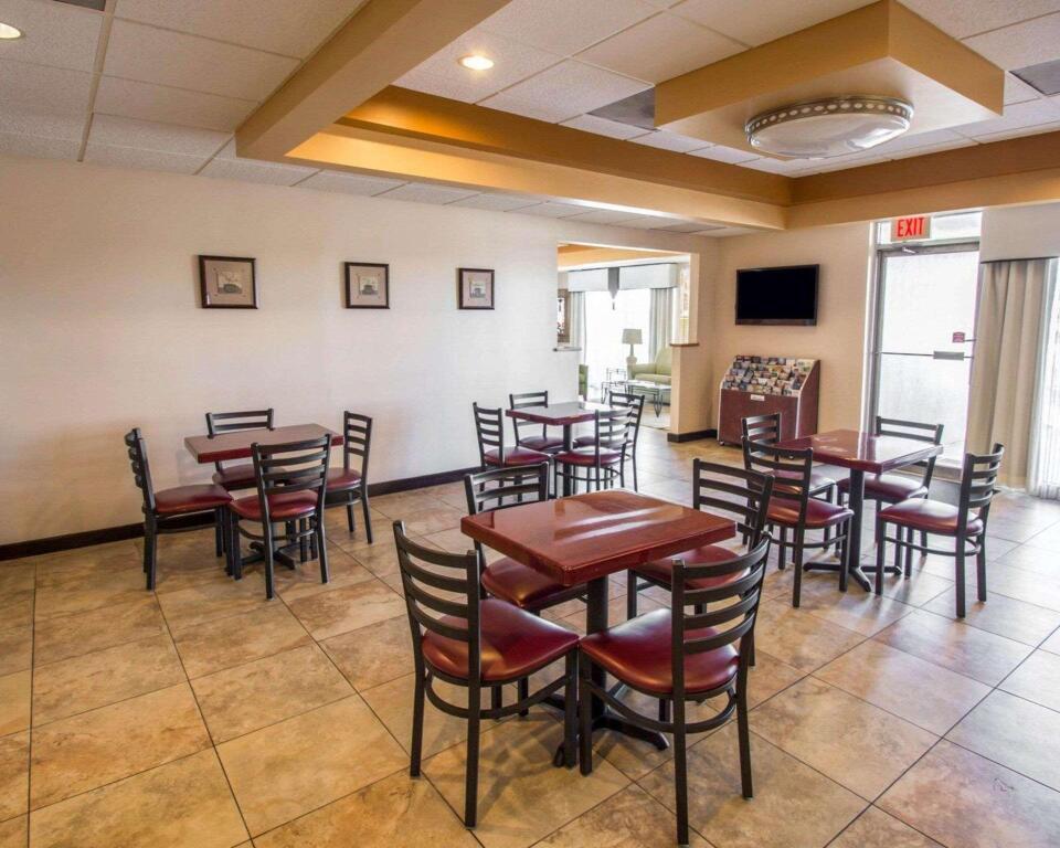hotel image 13