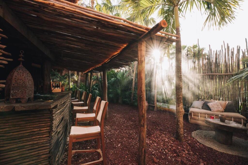 hotel image 11