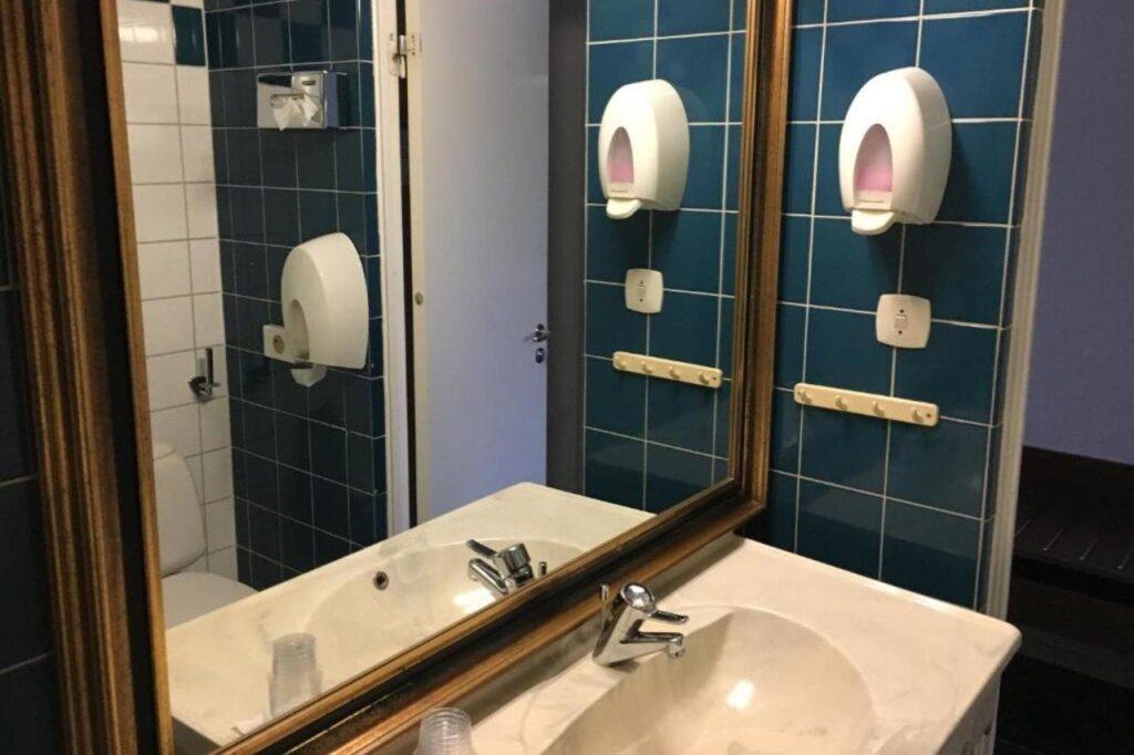 hotel image 8