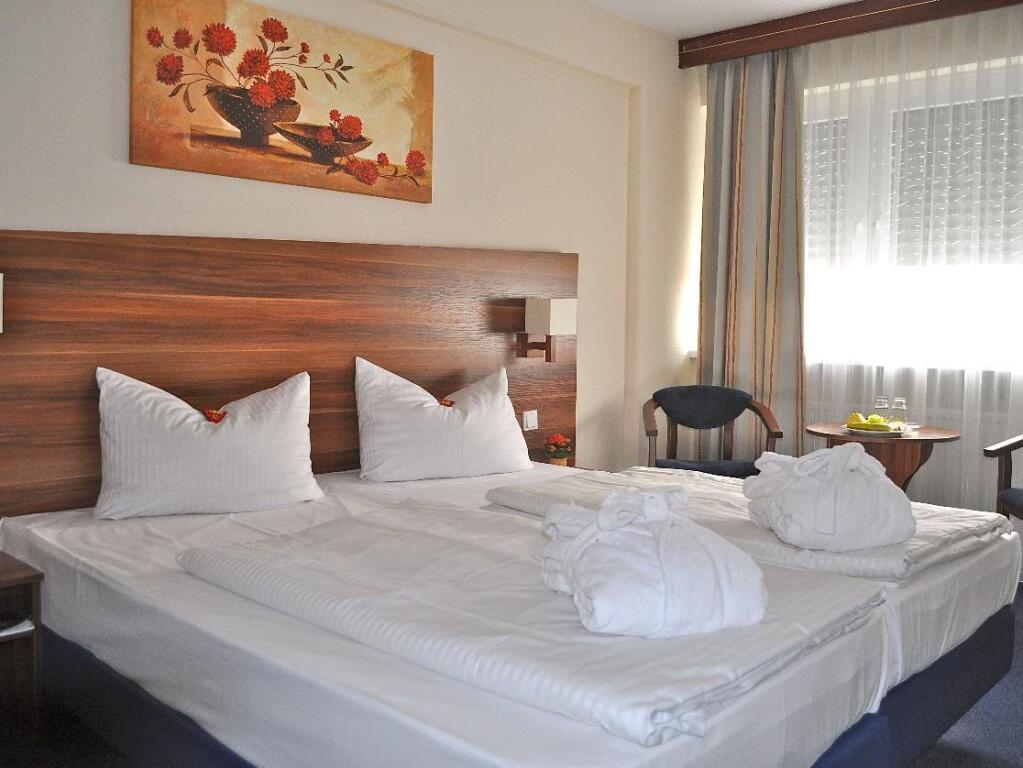 hotel image 39