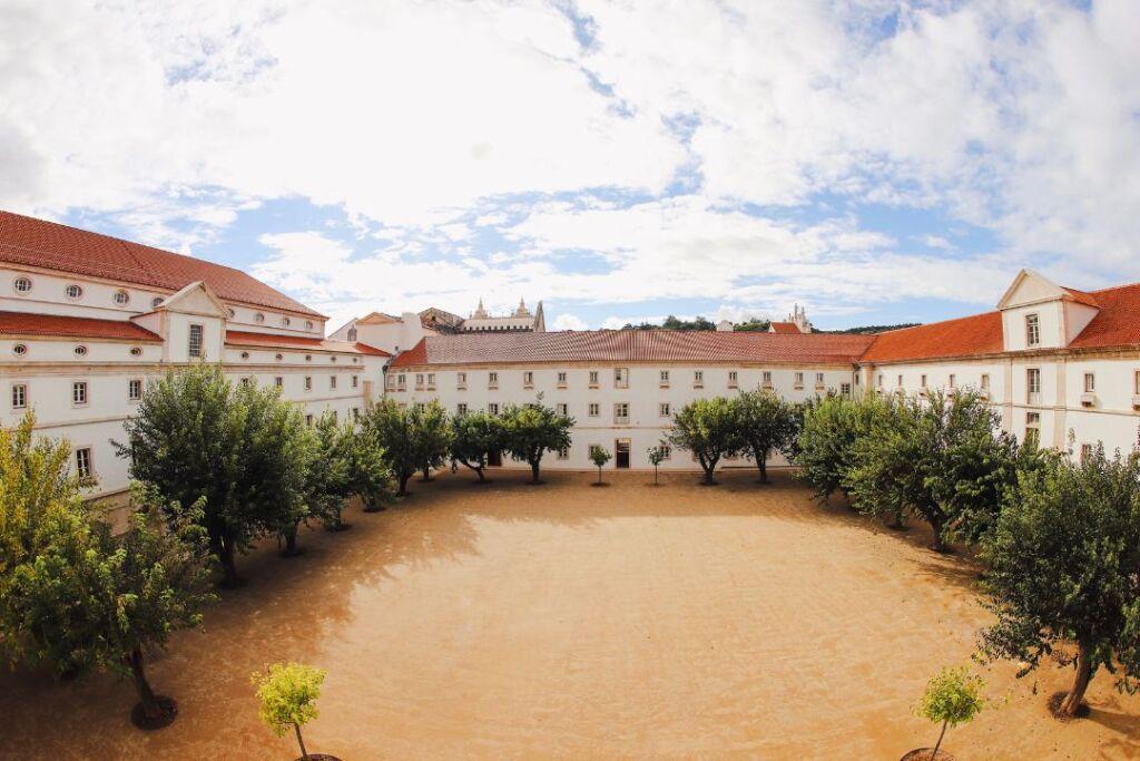 hotel image 16