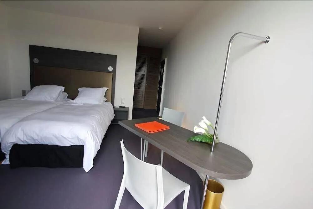 hotel image 16