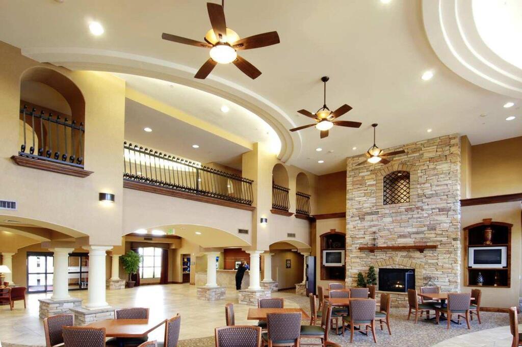 hotel image 12