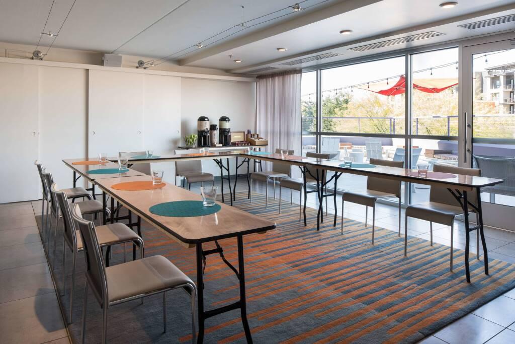 hotel image 11