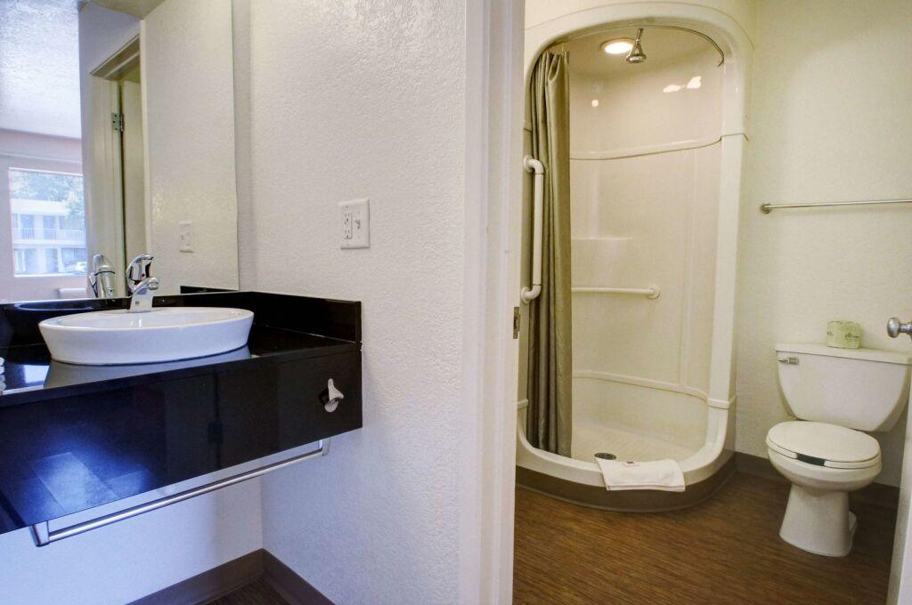 hotel image 16