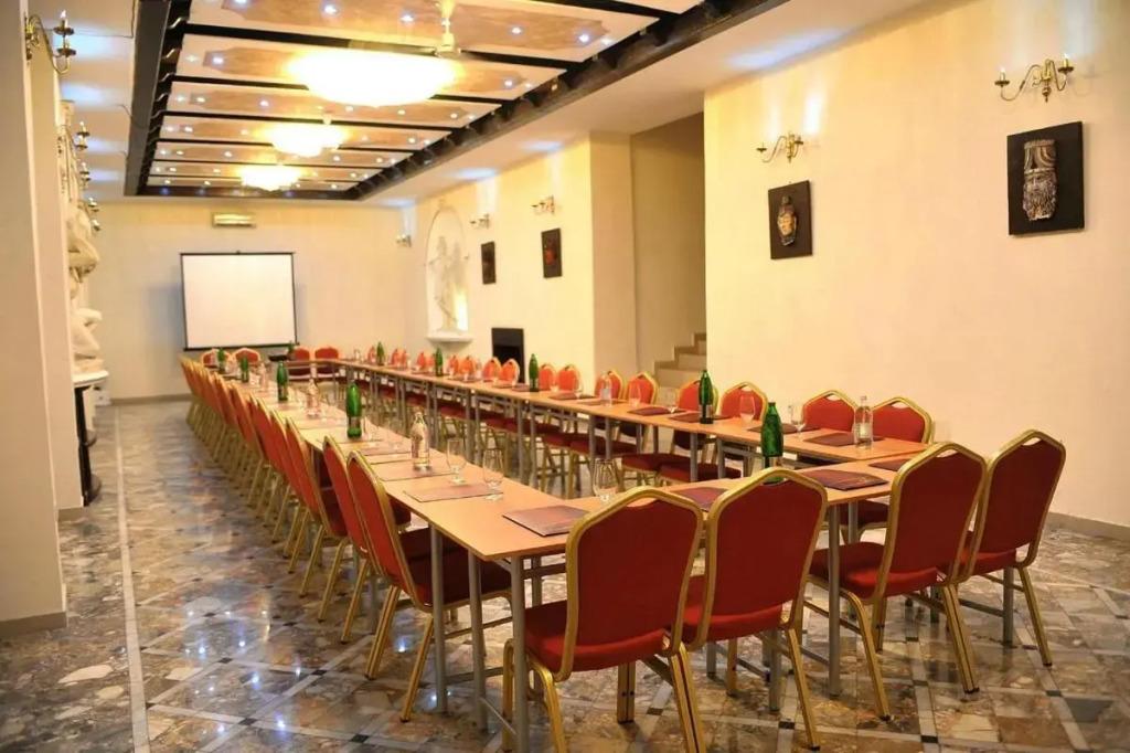 hotel image 13