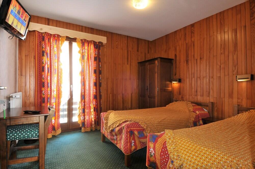 hotel image 13