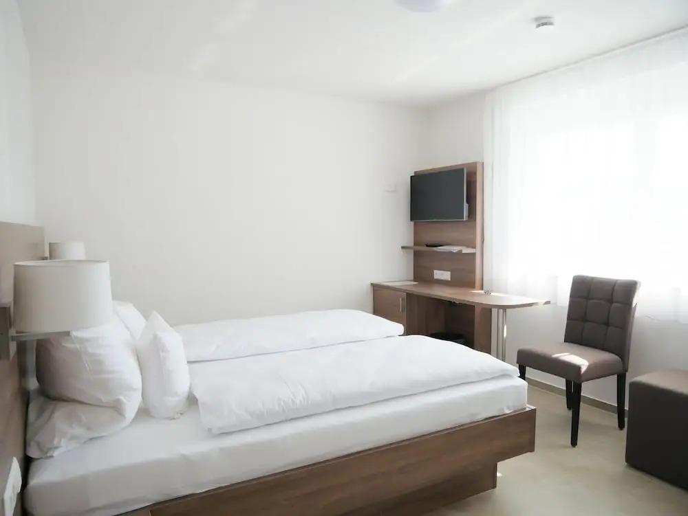 hotel image 12