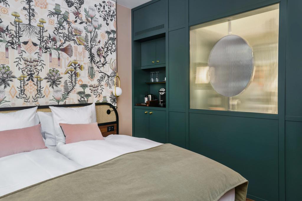 hotel image 12