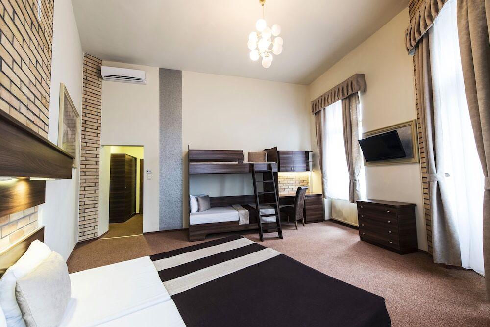 hotel image 18