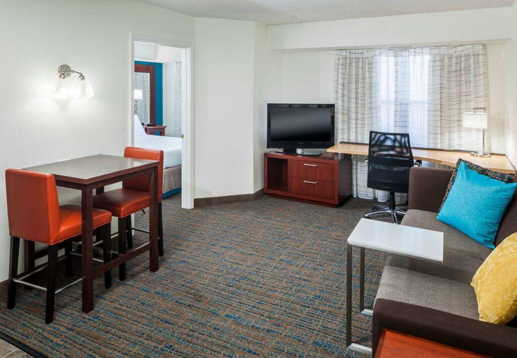 hotel image 13